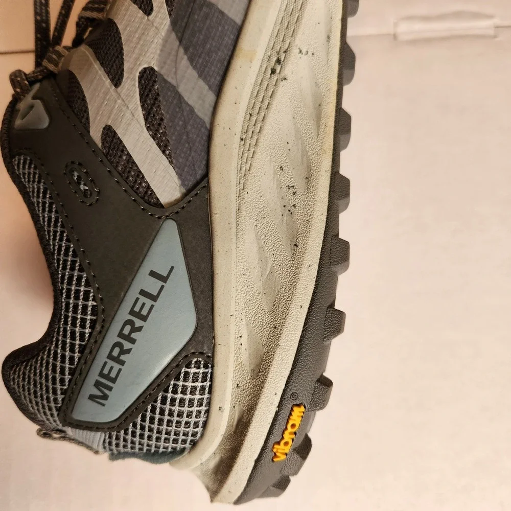 Merrell Antora 3 Hiking Trail Shoes Women's Size 9.5 Like New J067600